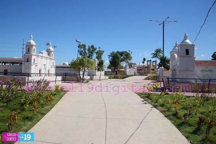 Paseo Xolotlán