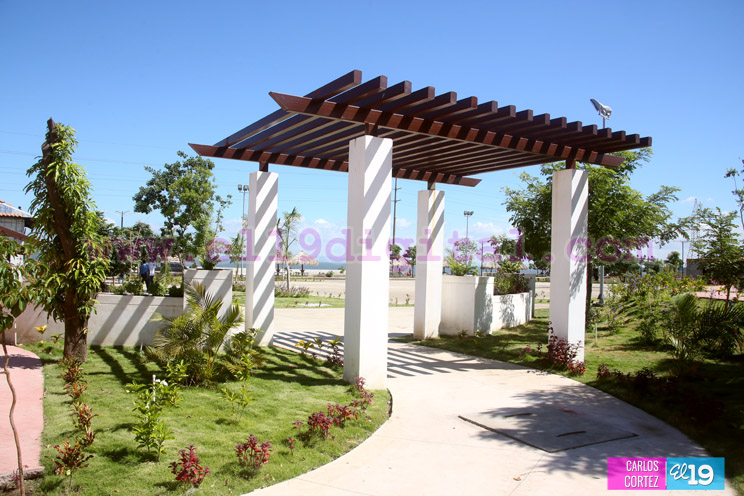 Paseo Xolotlán