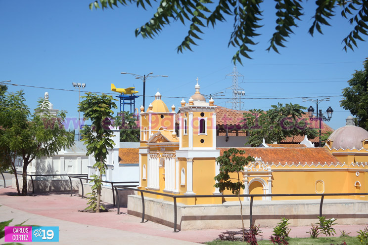 Paseo Xolotlán