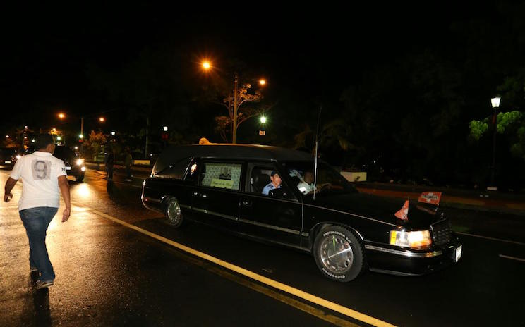 Vela del compa&ntilde;ero Ren&eacute; N&uacute;&ntilde;ez en Le&oacute;n