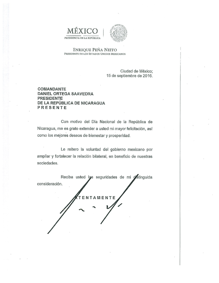 Saludo de Peña Nieto al Comandante Daniel Ortega