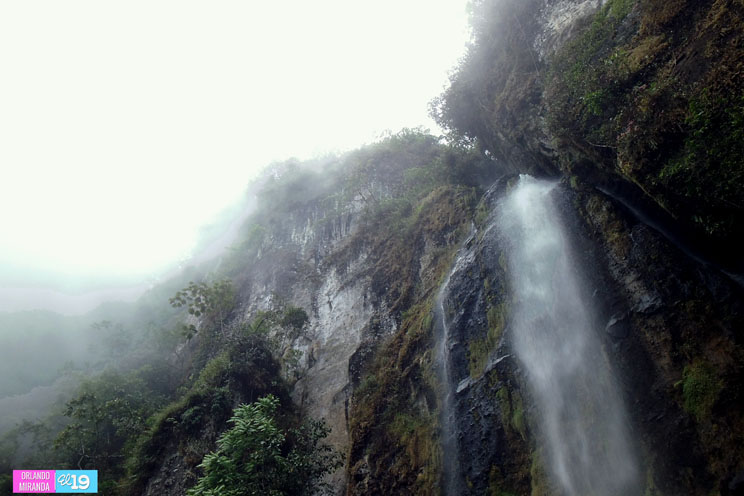 Macizo Peñas Blancas