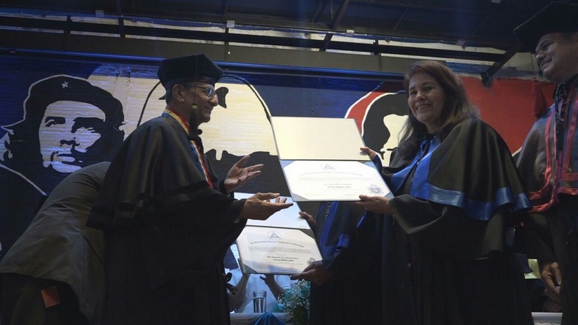honoris-causa