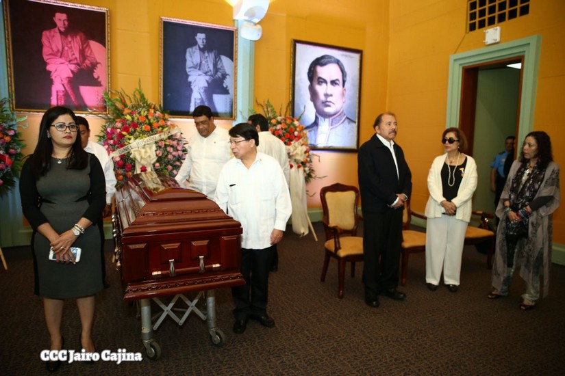 homenaje