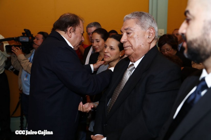 homenaje
