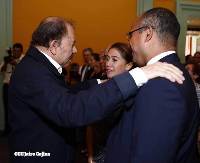 homenaje