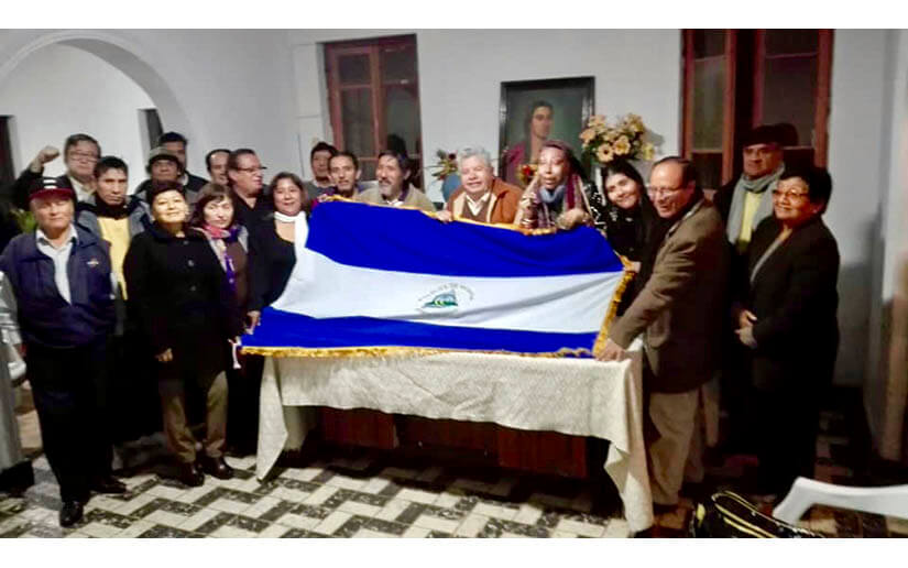 per&uacute;