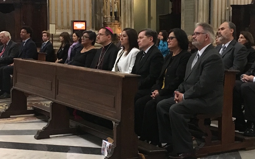 Nuncio apostólico llama al restablecimiento de la Paz y cese de la ...