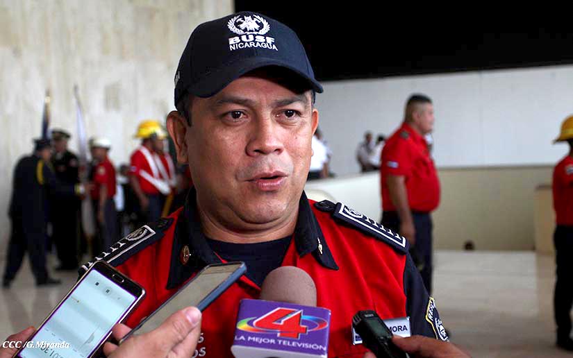 BOMBEROS1