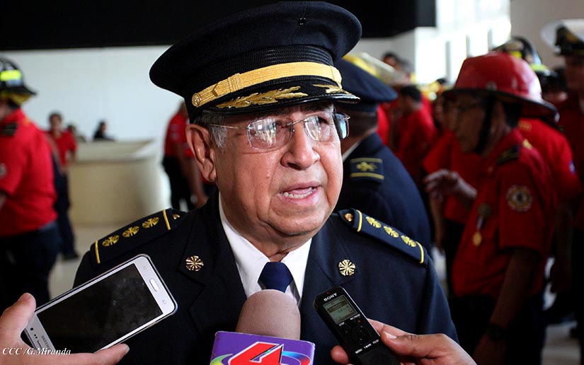 BOMBEROS1