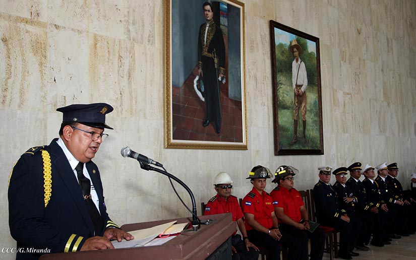 BOMBEROS1