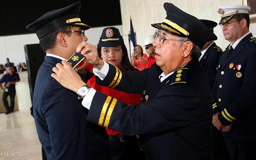 BOMBEROS1