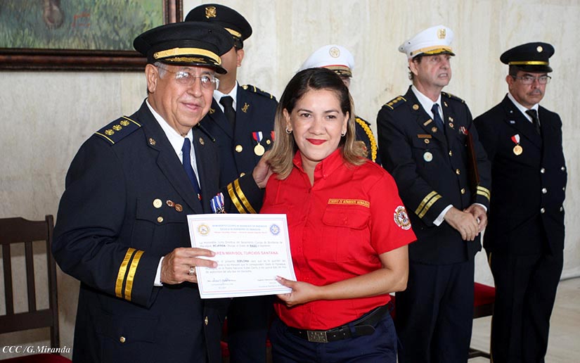 BOMBEROS1