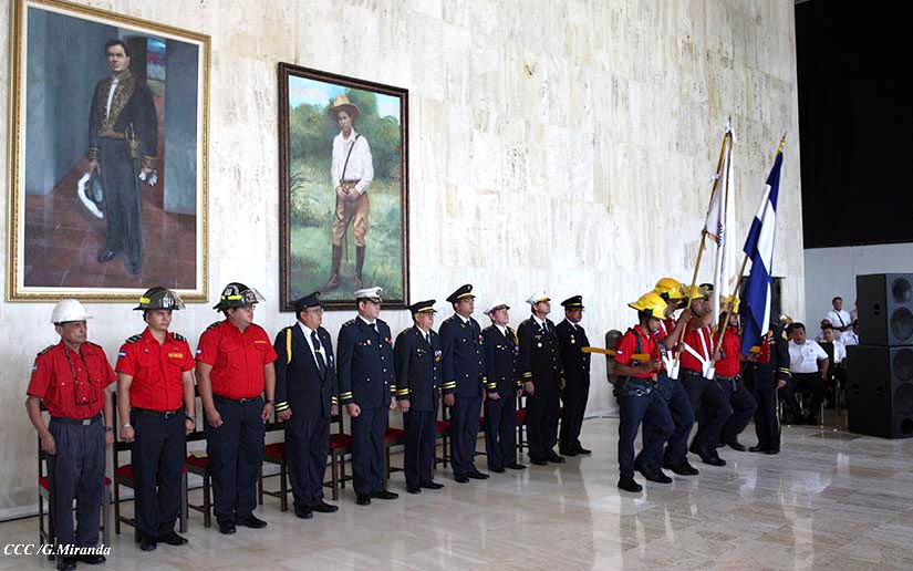 BOMBEROS1