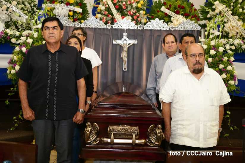 homenaje