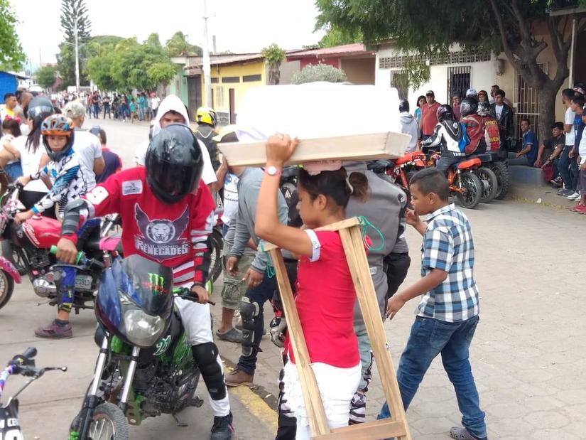 motos