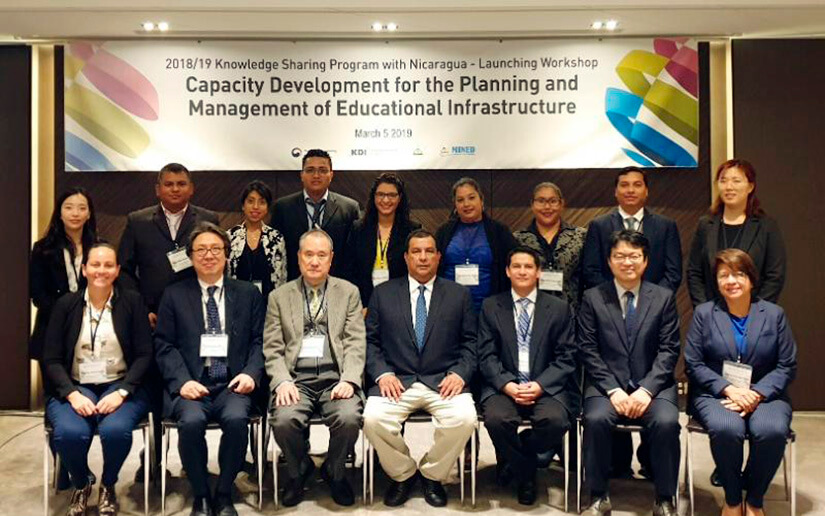 diez nicaragüenses participan en taller de planificación educativa en corea