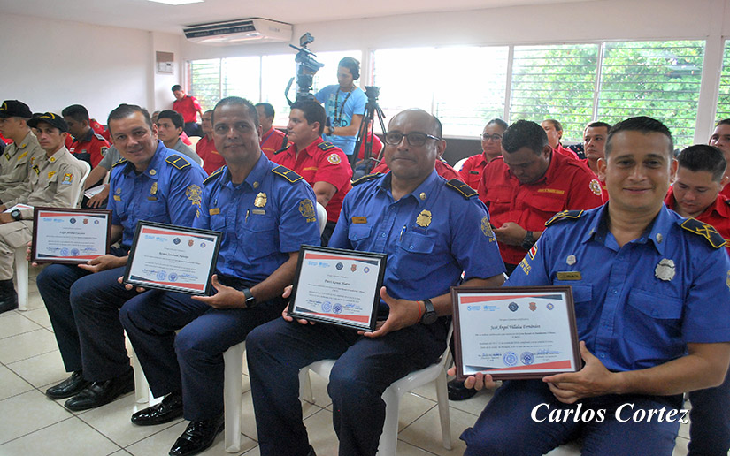 BOMBEROS1