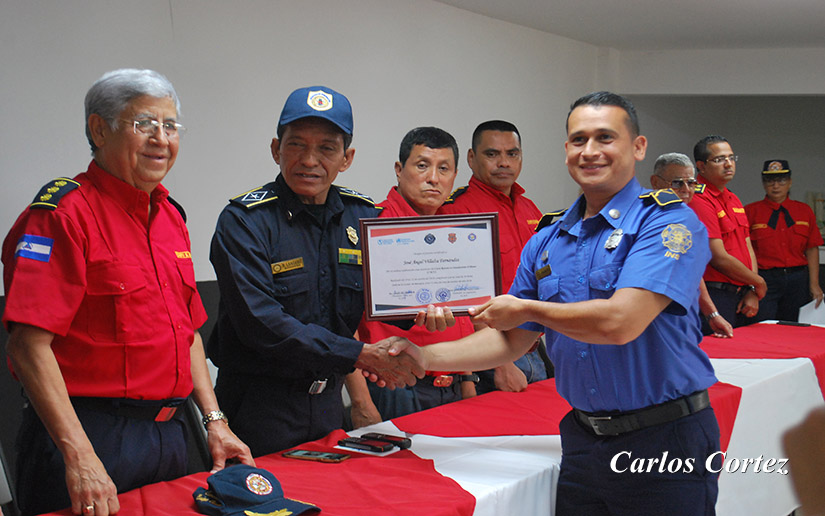 BOMBEROS1