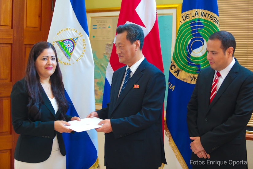 Cancillería de Nicaragua recibe copias de estilo del embajador de la ...