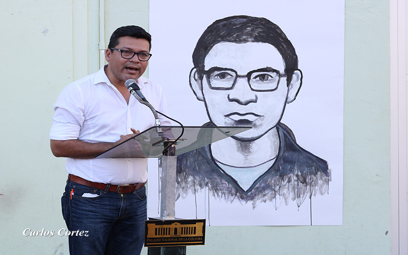 Nicaragüenses recuerdan legado cultural y revolucionario de Leonel Rugama