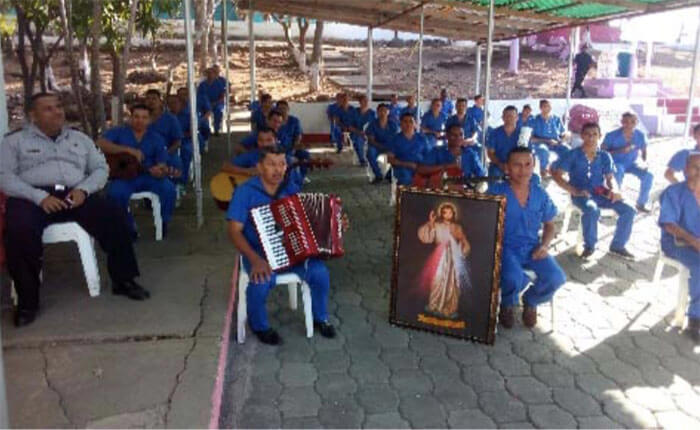 presos-participan-en-misa-virtual-nicaragua