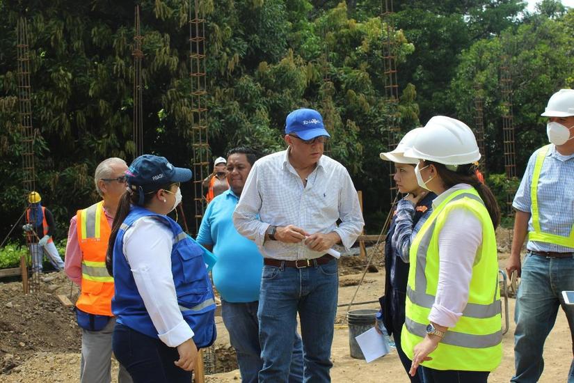 agua-potable-tola