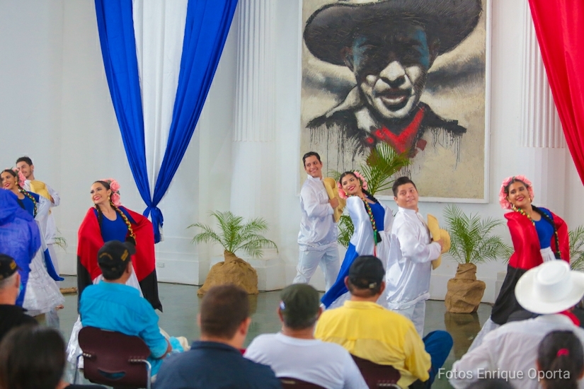 conmemoracion-palacio