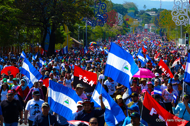 caminata-mujeres-nicaragua-mujeres-por-la-vida-