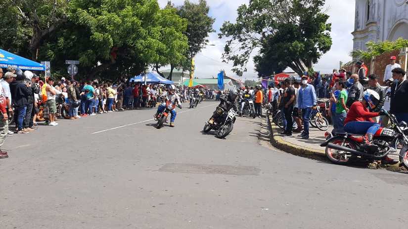 motos
