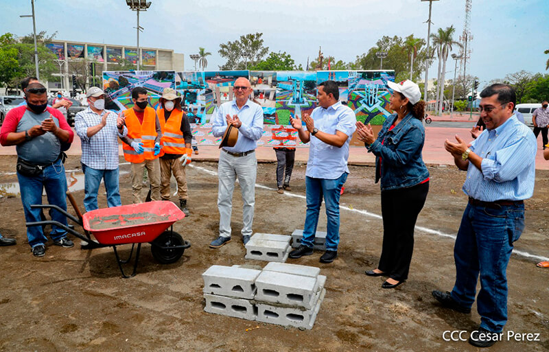 primera-piedra-campana-paz-managua