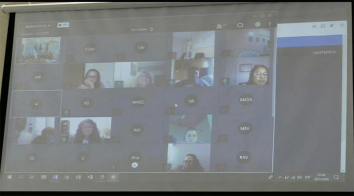 Desarrollan seminario sobre Covid-19 en la vida de las mujeres