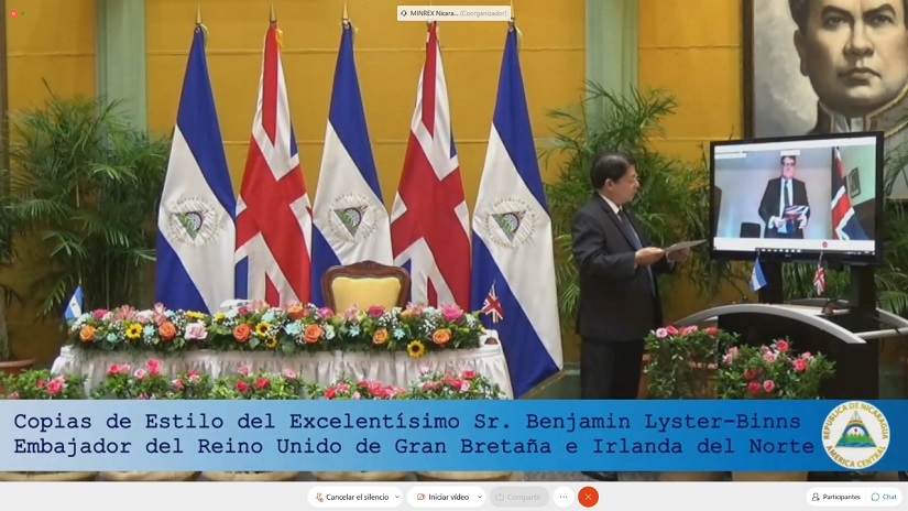 Canciller de Nicaragua recibe Copias de Estilo de Embajador del Reino Unido