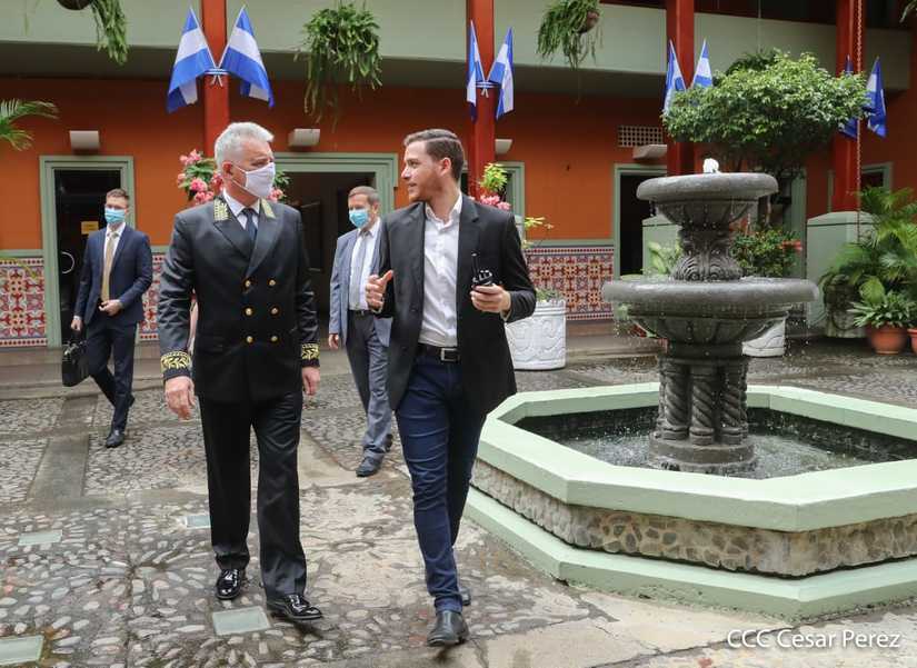 cancilleria-copias-estilo-rusia