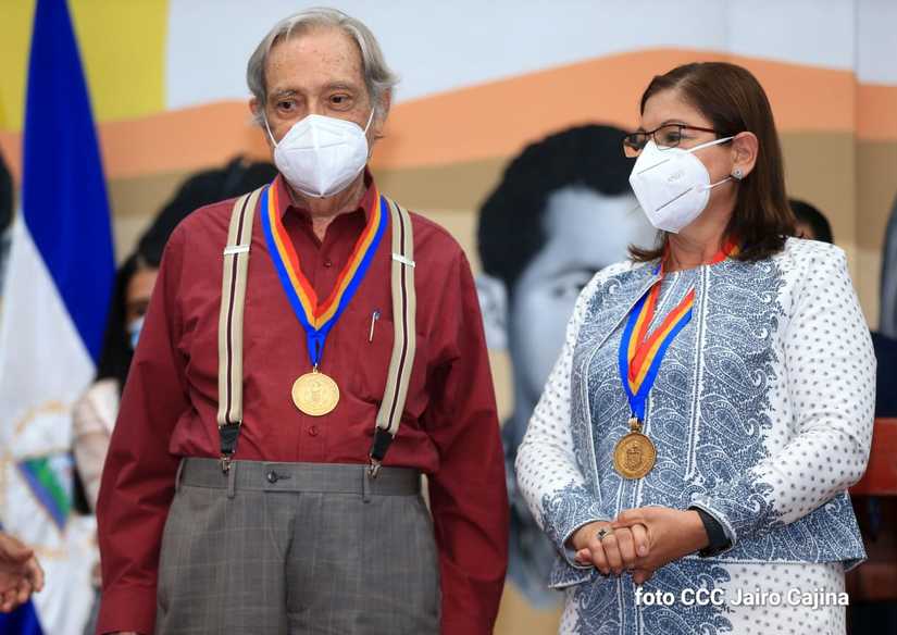honoris-causa
