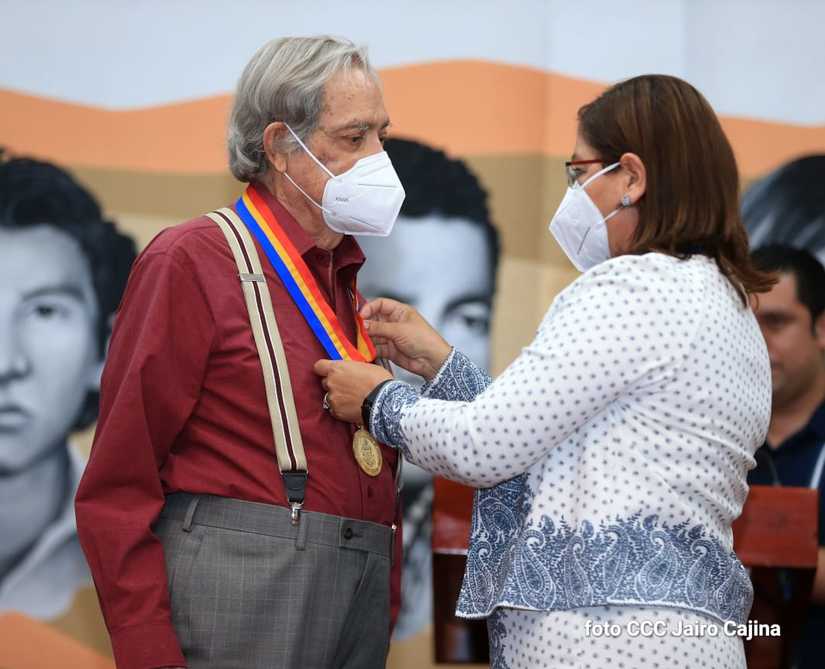 honoris-causa