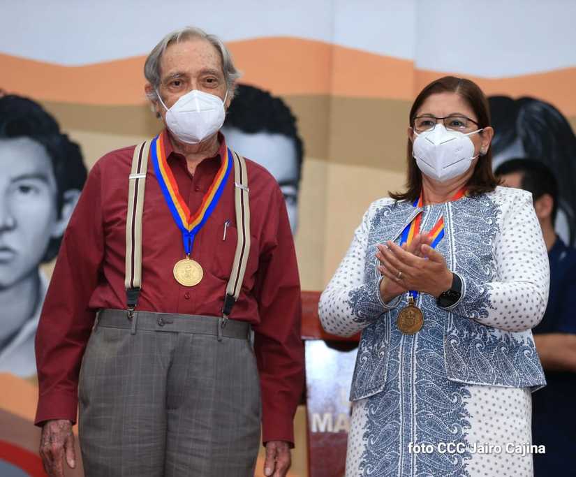 honoris-causa