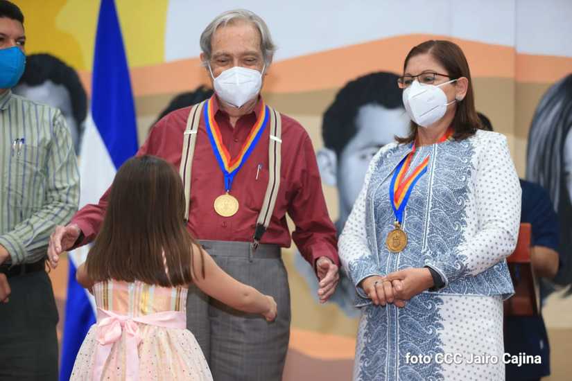 honoris-causa