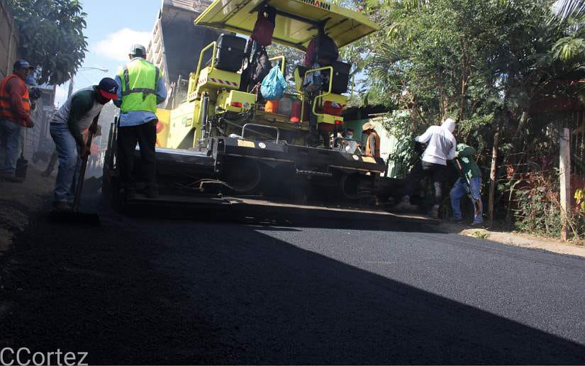 Alcaldía de Managua supervisa proyecto de calles en Villa ...