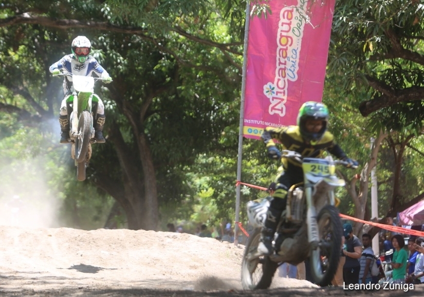 motos