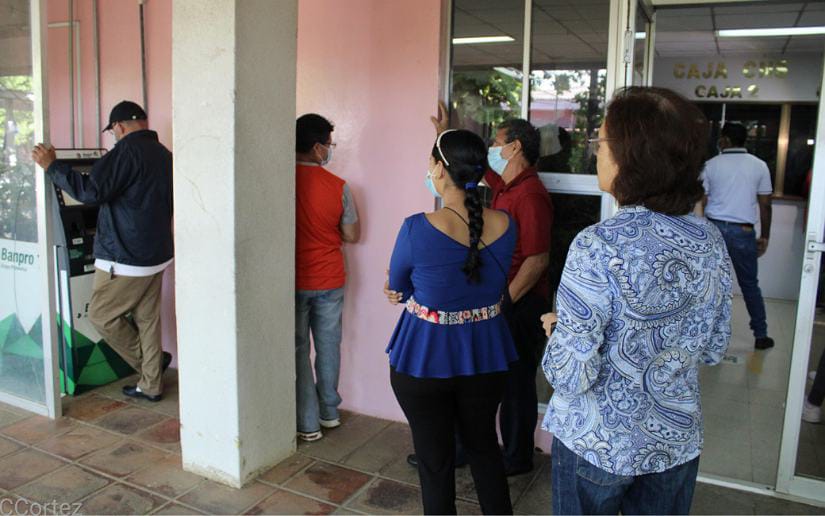 TRABAJADORES
