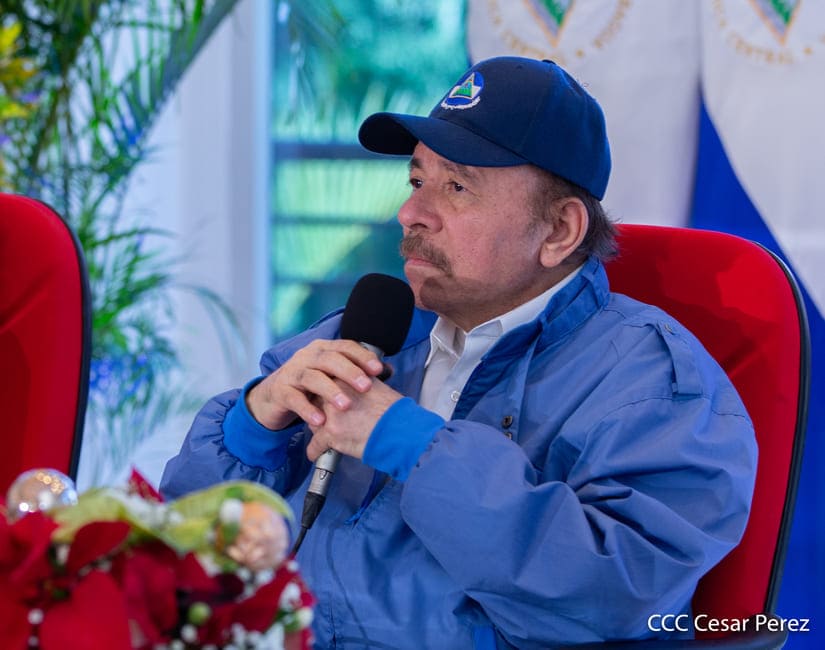 acto-comandante-daniel-ortega