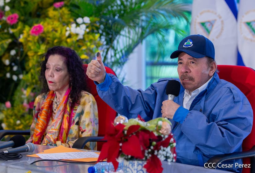 acto-comandante-daniel-ortega