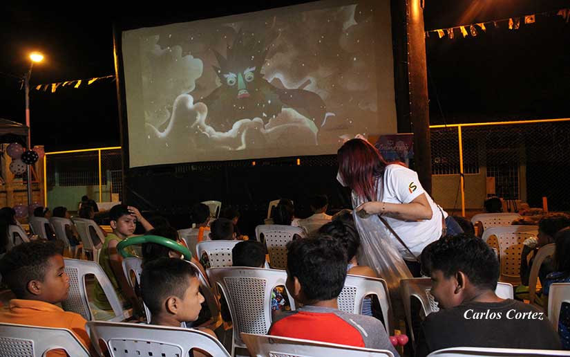 CINE