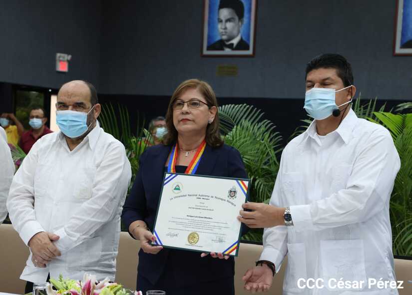 HONORIS