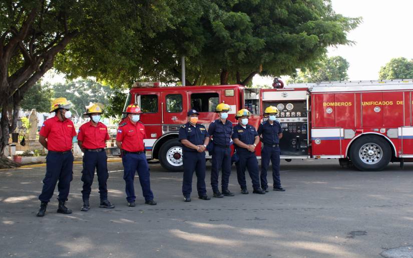 BOMBEROS