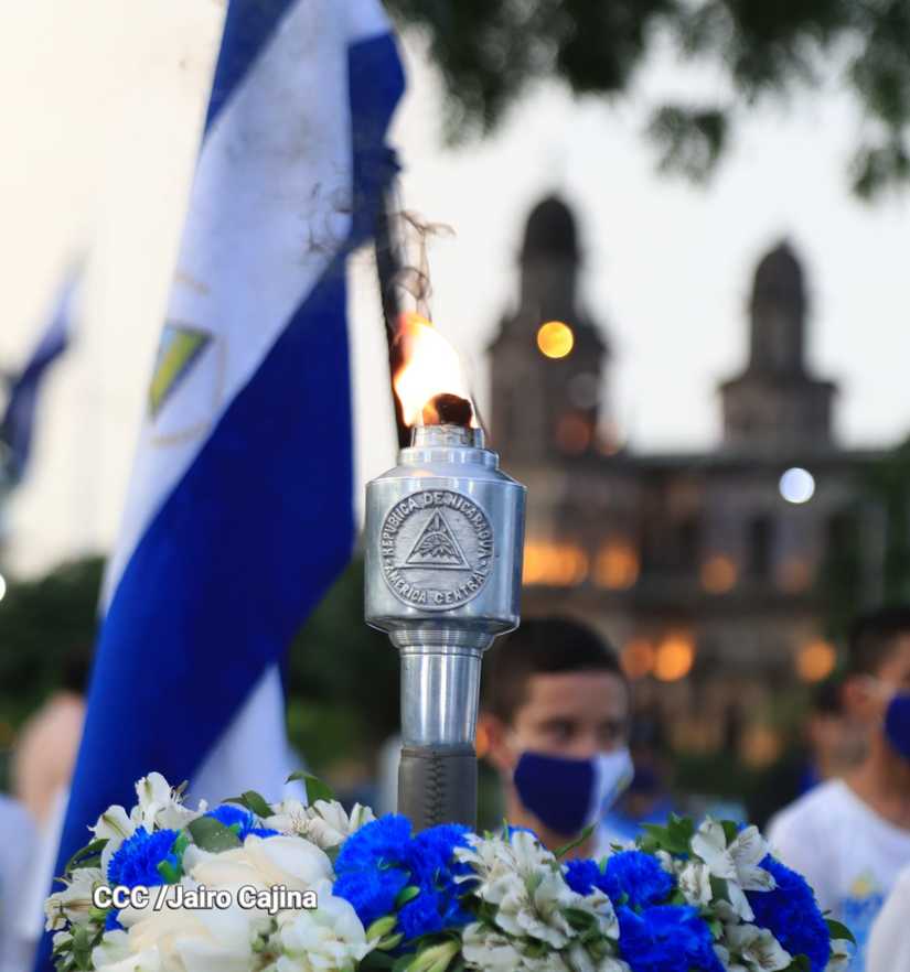 presidente-recibe-antorcha