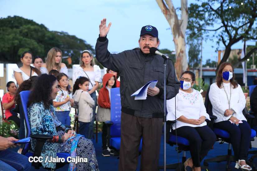 presidente-recibe-antorcha