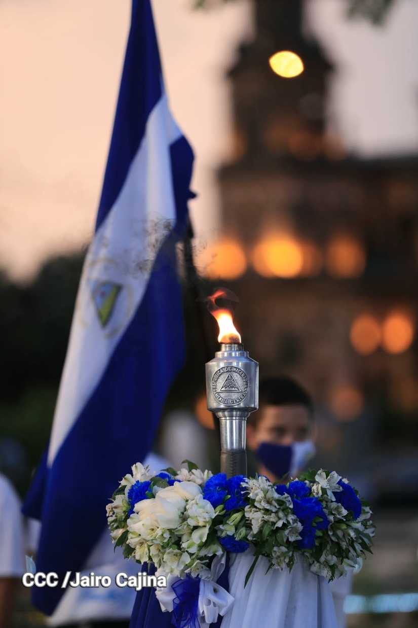 presidente-recibe-antorcha