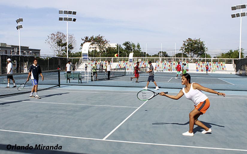 TENIS